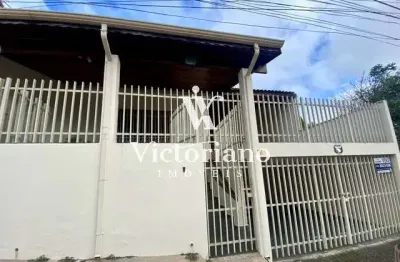 Casa espaçosa 265m² com edícula - jd. das indústrias - jacareí/sp