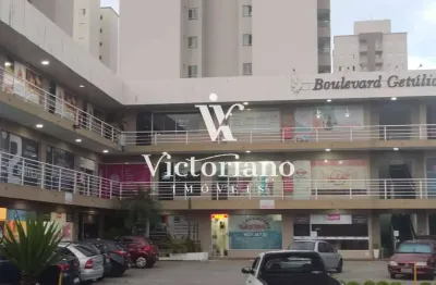 Ótima sala comercial 42m² - boulevard getúlio vargas – jd. califórnia
