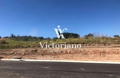 Terreno condomínio cambuí 250m² - terreno parcialmente plano - aceita finan