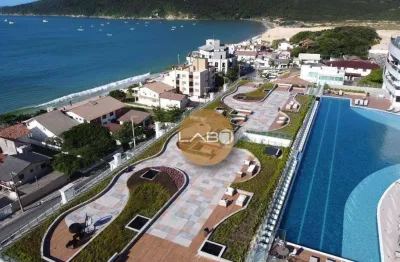 Cobertura 3 suites com vista mar a 200metros da praia