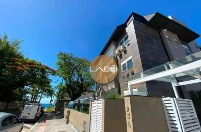 Apartamento 2 dormitórios sendo 2 suítes a 1 minuto da praia