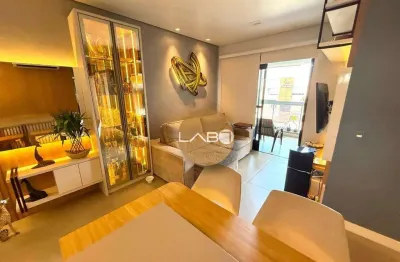 Apartamento 3 dormitórios sendo 1 suíte a 300 metros do mar