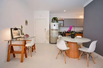 Apartamento 2 dormitórios  sendo 1 suíte a 200metros  da praia da Cachoeira do Bom Jesus