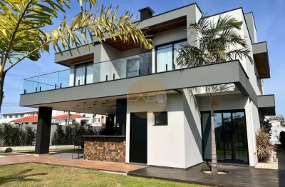 Casa de alto padrão à venda no condomínio jardim ingleses – florianópolis