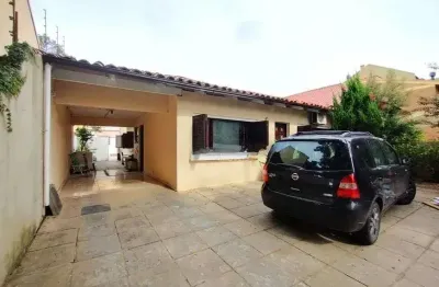 Casa com 4 dormitórios para alugar, 189 m² por r$ 6.600,00/mês - ipanema - porto