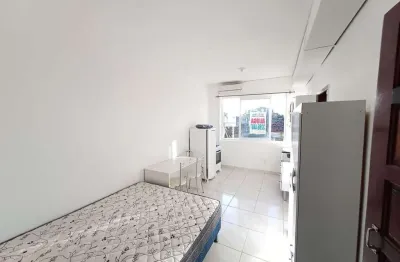 Apartamento com 1 dormitório para alugar, 32 m² no bairro  cavalhada - porto ale