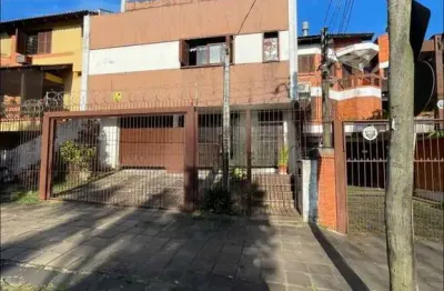 Excelente casa para locação 3 dormitórios com piscina no bairro nonoai, zona sul