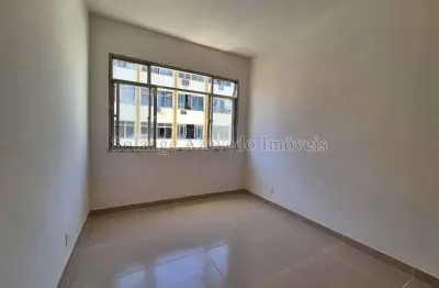 Loft com 1 quarto à venda na Rua Washington Luiz, Centro, Guapimirim