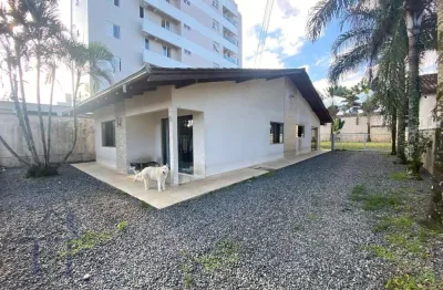 Casa com 3 quartos à venda no Costa e Silva, Joinville 