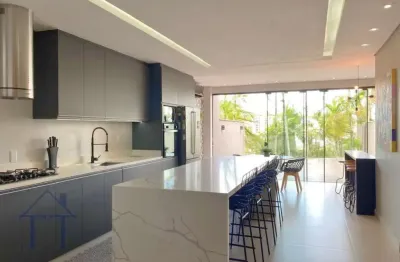 Casa com 3 quartos à venda no Saguaçu, Joinville 