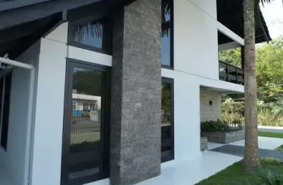 Casa com 4 quartos à venda no Floresta, Joinville 