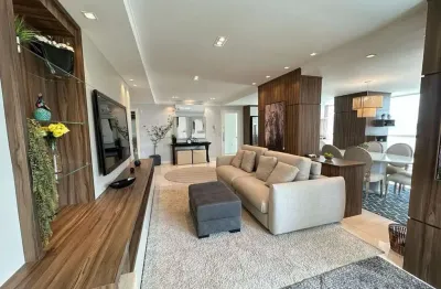 Apartamento com 3 quartos para alugar no Centro, Balneário Camboriú 