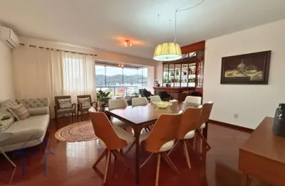 Apartamento com 4 quartos à venda no Bucarein, Joinville 