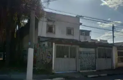 Casa com 4 quartos à venda na rua moinho velho, 25, moinho velho, são paulo por r$ 700.000