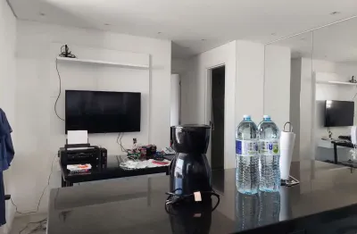 Apartamento com 2 quartos à venda na rua domingos paiva, 152, brás, são paulo por r$ 750.000