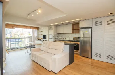 Excelente apartamento com 1 dormitorios na av. carlos gomes