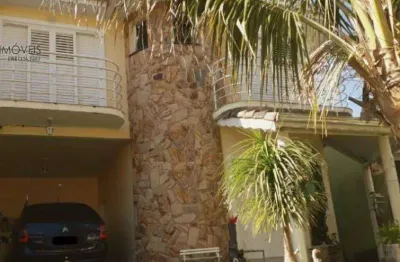 Casa com 5 quartos à venda no Centro, Águas de Lindóia 