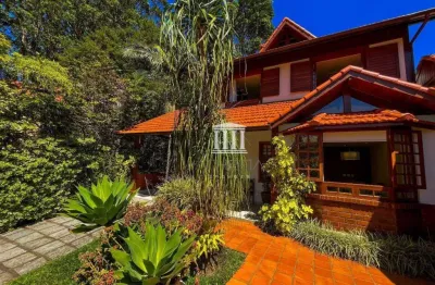 Casa com 5 dormitórios à venda, 193 m² por r$ 1.390.000,00 - granja guarani - teresópolis/rj
