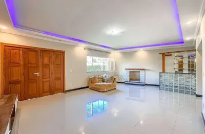 Casa com 4 dormitórios à venda, 220 m² por r$ 850.000,00 - vargem grande - teresópolis/rj