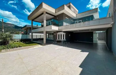 Casa com 4 dormitórios à venda, 381 m² por r$ 1.850.000,00 - comary - teresópolis/rj