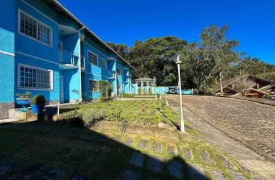 Casa com 2 dormitórios à venda, 73 m² por r$ 380.000,00 - comary - teresópolis/rj