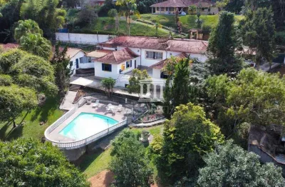 Casa com 5 dormitórios à venda, 680 m² por r$ 2.500.000,00 - albuquerque - teresópolis/rj