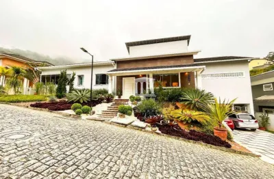 Casa com 3 dormitórios à venda, 265 m² por r$ 1.990.000,00 - panorama - teresópolis/rj