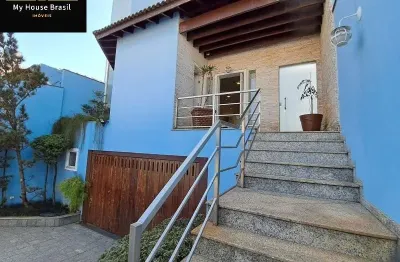 Imperdível oportunidade de adquirir sobrado com 3 quartos, 1 suíte, 3 salas, 4 vagas de garagem e 300m² em parada inglesa, sp