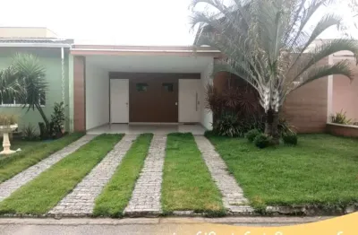 Bela casa para locação no condomínio village do sol em pindamonhangaba com 3 dormitórios, sendo 1 suíte, cozinha planejada com cooktop e forno