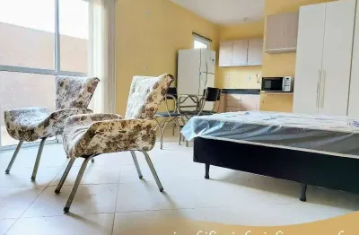 Venha se encantar com este incrível loft mobiliado no coração do centro de pinda! se você busca segurança, conforto e charme, este estúdio é perfeito