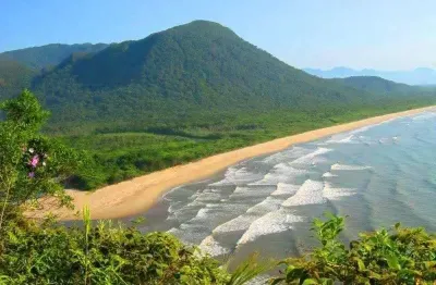 Casa com 2 dormitórios à venda, 200 m² por r$ 370.000 - centro - iguape/sp