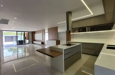 Casa em condomínio para venda em rio de janeiro, recreio dos bandeirantes, 5 dormitórios, 4 suítes, 6 banheiros, 3 vagas