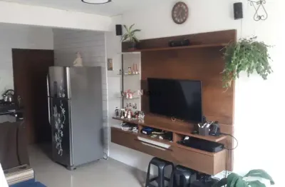 Sobrado em condomínio fechado para venda, 2 dorm(s), 2 suite(s), 1 vaga(s), 90 m²