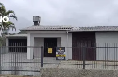 Casa à venda no Coloninha, Araranguá 