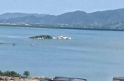 Cobertura para venda em florianópolis, centro, 3 dormitórios, 1 suíte, 3 banheiros, 1 vaga