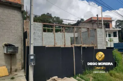 Terreno à venda em mairiporã com inicio de uma garagem