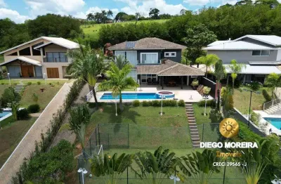 Casa de alto padrão em condomínio fechado | porteira fechada
