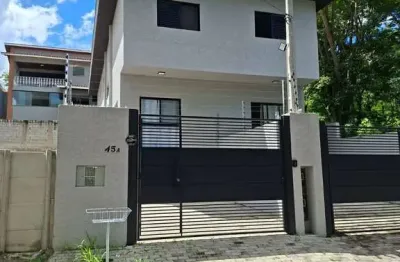 Casa À venda com Móveis Planejados, Área Gourmet e 3 Suítes em Atibaia