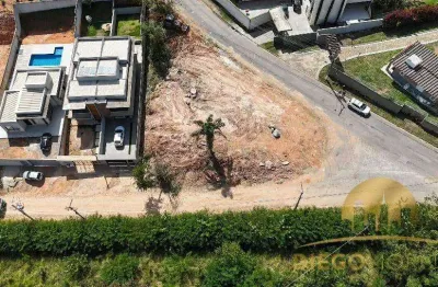 Terreno à venda na cidade de Atibaia, 720m², excelente topografia!