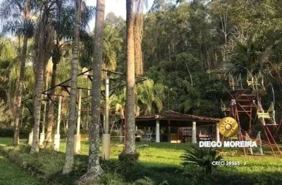 Sítio a venda com área total de 260.000 m² - atibaia