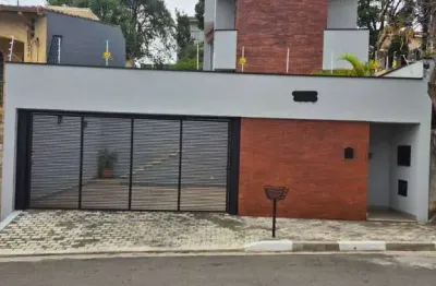 Casa com 3 quartos à venda na Rua Tiradentes, Santa Luzia, Bragança Paulista