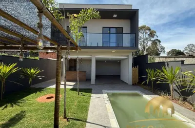 Casa com 3 quartos à venda na Rua Comendador Shigueru Sasaki, Terra Preta, Mairiporã