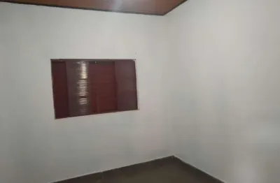 Casa com 3 quartos à venda no Centro, Dumont 