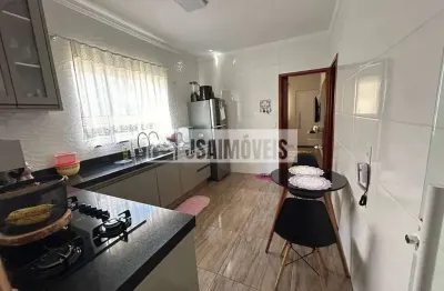 Casa com 2 quartos à venda no Centro, Dumont