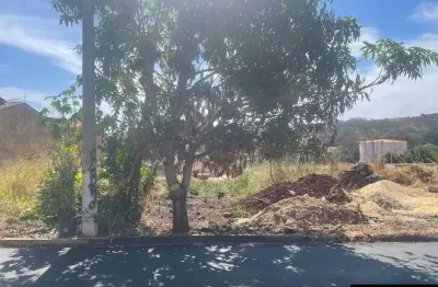 Terreno à venda no Centro, Dumont 