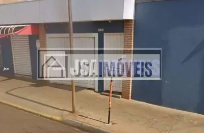 Casa com 3 quartos à venda no Centro, Pradópolis 