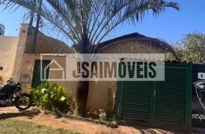 Ótima casa comercial ou residencial próximo a av. joão fiúsa