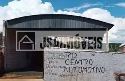 Casa com 2 quartos à venda no Centro, Dumont 