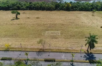 Terreno a Venda em Capitolio no Condominio Marinas Portobello