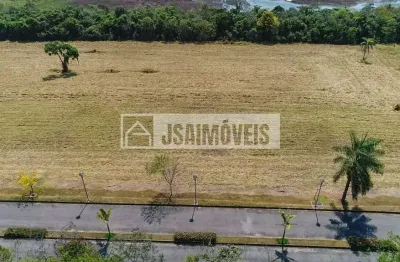 Terreno à venda no Centro, Capitólio 